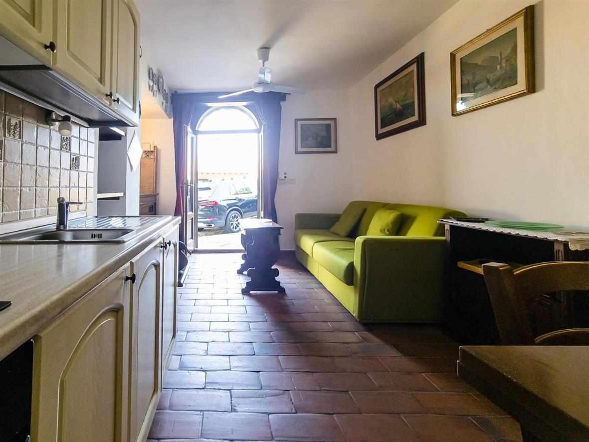 La Casina Di Rosi Vivere Nellantico Borgo Castiglione della Pescaia Exteriör bild