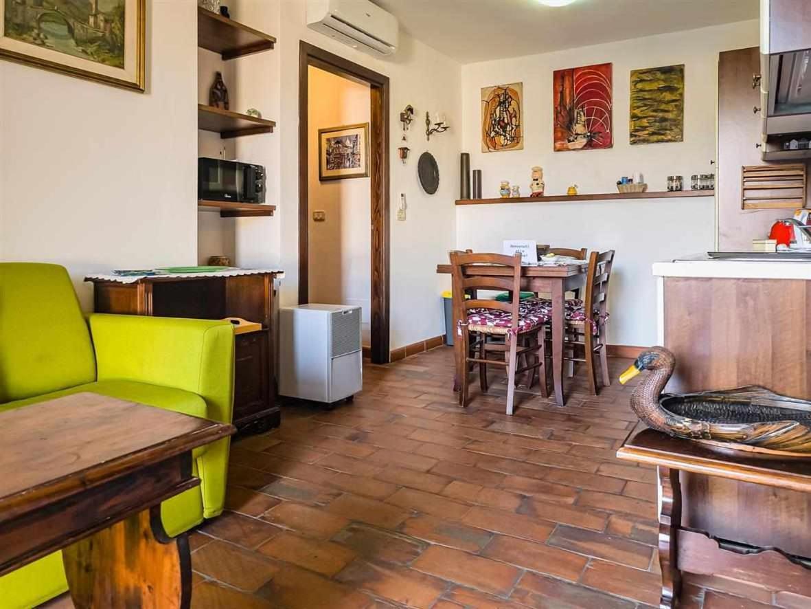La Casina Di Rosi Vivere Nellantico Borgo Castiglione della Pescaia Exteriör bild